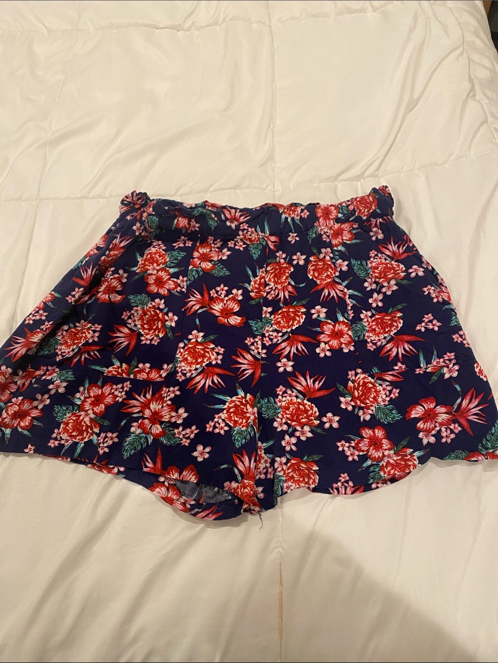 Floral Navy Blue Women's Pull-On Shorts